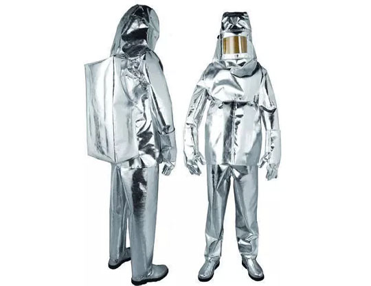 Aluminised Fire Suit